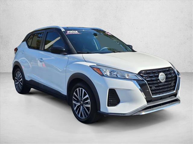 Used 2021 Nissan Kicks SV FWD image 3