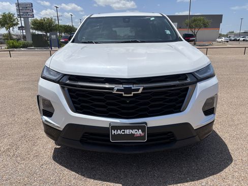 Used 2023 Chevrolet Traverse Premier w/ Redline Edition FWD image 6