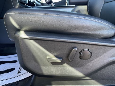 Used 2023 Ford F150 XLT w/ Equipment Group 302A High image 13