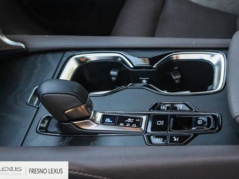 Certified 2025 Lexus RX 450h AWD w/ Luxury Package image 20