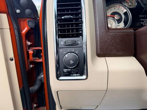 Used 2013 RAM 2500 Longhorn w/ Convenience Group AWD/4WD image 33