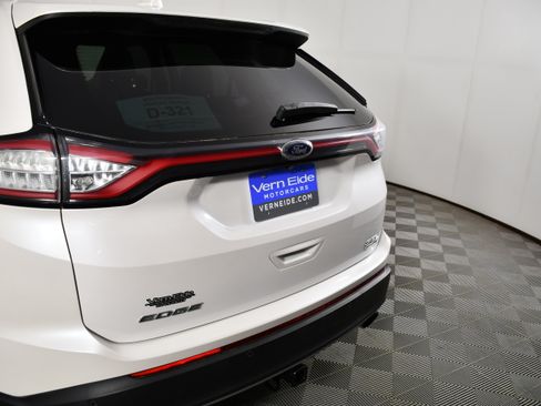 Used 2016 Ford Edge SEL w/ Equipment Group 201A AWD/4WD image 15