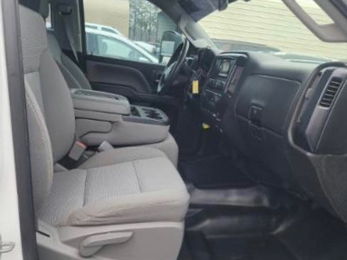 Used 2015 GMC Sierra 3500 2WD Crew Cab w/ Sierra Convenience Package image 7