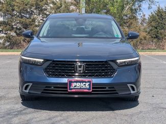 Used 2024 Honda Accord Touring video 2