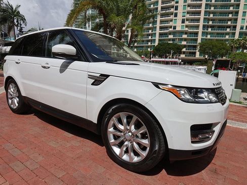 Used 2016 Land Rover Range Rover Sport HSE AWD/4WD image 17