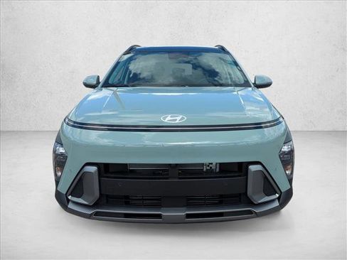 Used 2026 Hyundai Kona Limited FWD image 2