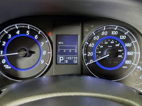Used 2012 INFINITI FX35 AWD w/ Premium Pkg image 28
