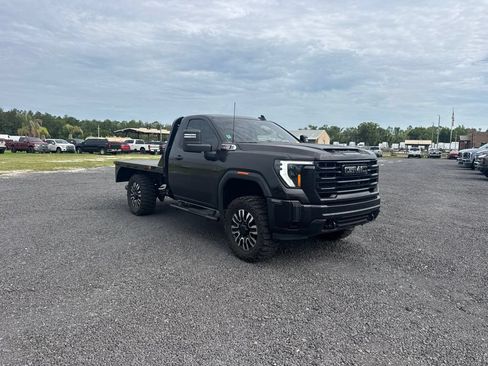 Used 2024 GMC Sierra 3500 Pro AWD/4WD image 7