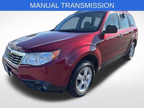 Used 2010 Subaru Forester 2.5X AWD/4WD image 3