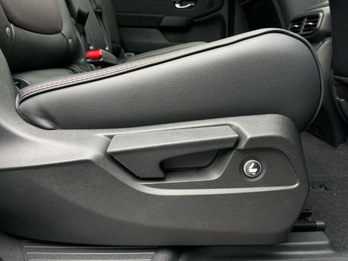 New 2026 Honda Pilot Black Edition image 39