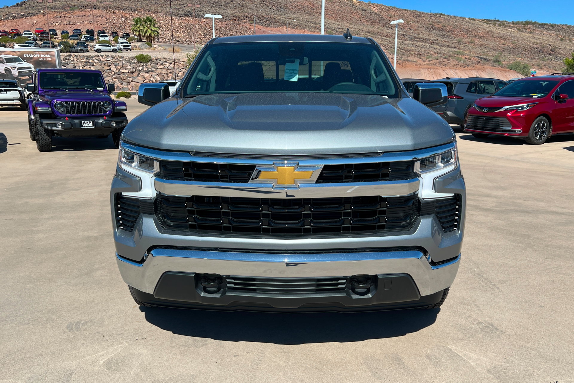 New 2026 Chevrolet Silverado 1500 LT w/ Z71 Off-Road Package AWD/4WD image 9