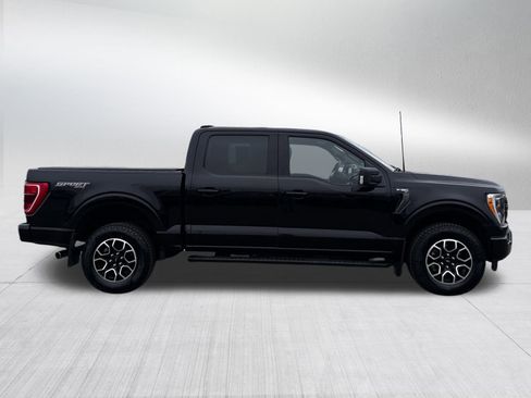 Certified 2022 Ford F150 XLT w/ Equipment Group 302A High image 8