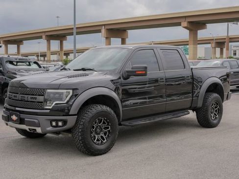 Used 2014 Ford F150 Raptor w/ Equipment Group 801A Luxury image 21