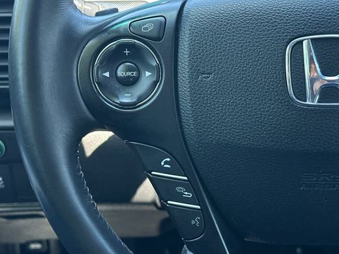 Used 2015 Honda Accord EX-L image 24