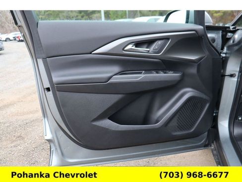 New 2026 Chevrolet Equinox EV LT image 22