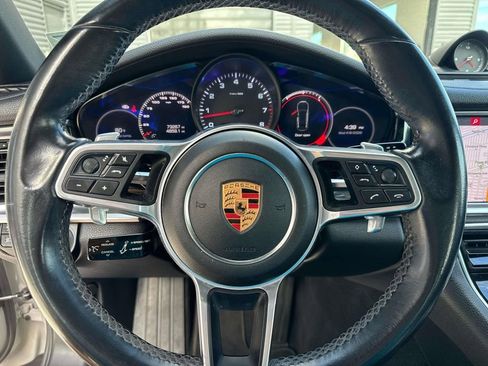 Certified 2018 Porsche Panamera 4 AWD/4WD image 24