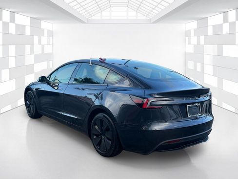 Used 2025 Tesla Model 3 Long Range RWD image 5