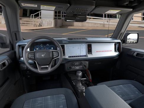 New 2026 Ford Bronco Heritage Edition AWD/4WD image 9