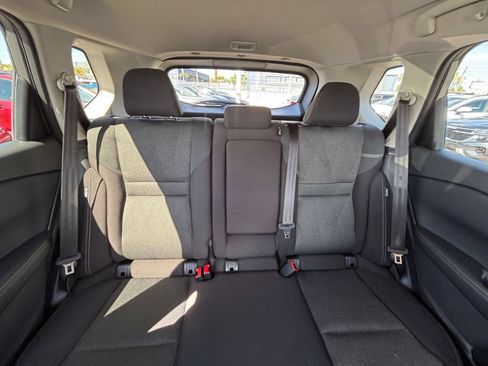 Used 2025 Nissan Rogue SV FWD image 40