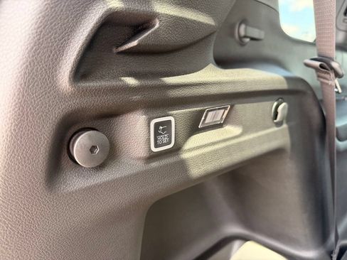 Used 2026 Jeep Grand Cherokee L 4WD image 36