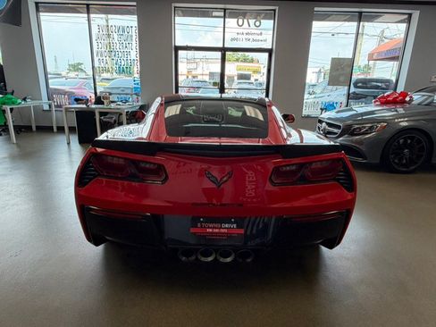 Used 2014 Chevrolet Corvette Stingray Coupe RWD image 16