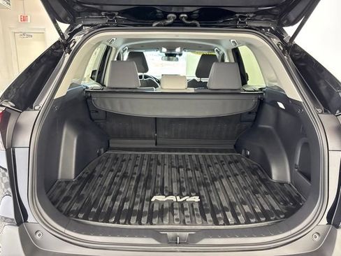 Used 2023 Toyota RAV4 XLE w/ XLE Grade Weather Package AWD/4WD image 23