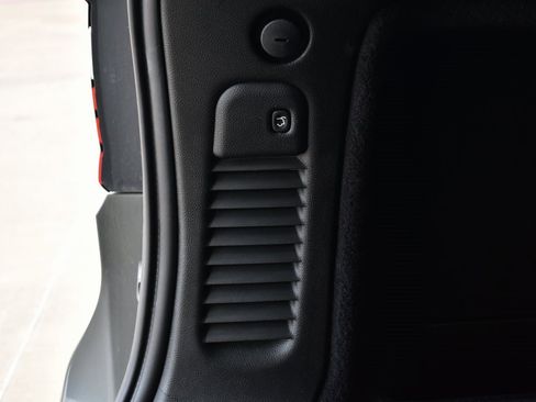 Used 2021 Dodge Durango SRT w/ Black Package image 38