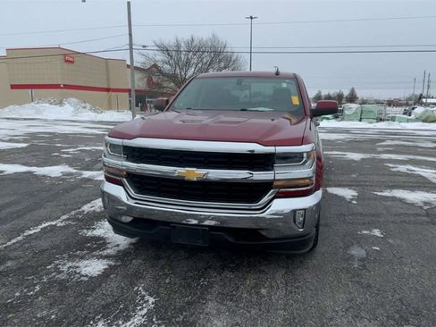 Used 2018 Chevrolet Silverado 1500 LT w/ All Star Edition image 3