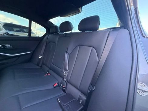 Used 2019 BMW 330i Sedan w/ Convenience Package RWD image 27