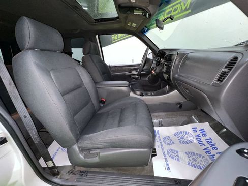Used 2001 Ford Explorer Sport AWD/4WD image 24