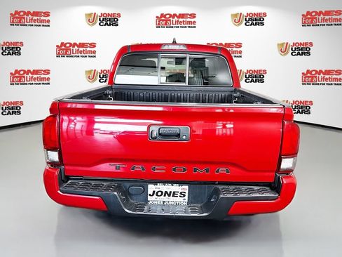 Used 2021 Toyota Tacoma SR w/ SR Convenience Package RWD image 14