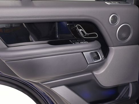 Used 2022 Land Rover Range Rover P525 Westminster Edition image 37