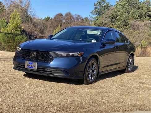 Used 2024 Honda Accord EX image 9