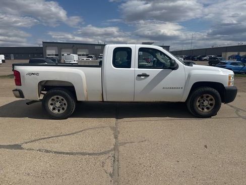 Used 2008 Chevrolet Silverado 1500 W/T AWD/4WD image 8