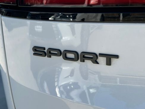 Used 2023 Land Rover Range Rover Sport SE Dynamic AWD/4WD image 13