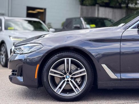Used 2023 BMW 530i xDrive w/ Convenience Package AWD/4WD image 11