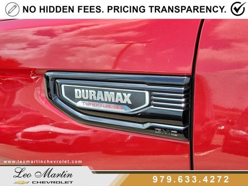 Used 2024 GMC Sierra 1500 Elevation w/ LPO, Elevation Black Package AWD/4WD image 9