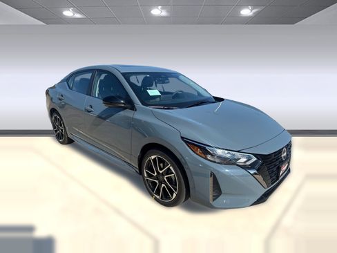 New 2025 Nissan Sentra SR w/ SR Premium Package image 7