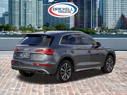 Used 2023 Audi Q5 2.0T Premium w/ Convenience Package image 12