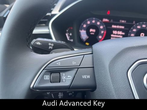 New 2025 Audi Q3 2.0T Premium image 9