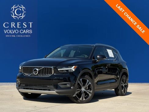 Used 2021 Volvo XC40 T5 Inscription w/ Protection Package Premier image 1