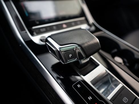 Used 2023 Audi Q7 2.0T Premium w/ Convenience Package image 30