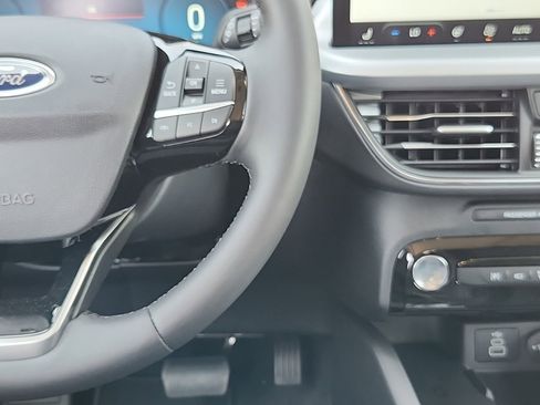 New 2024 Ford Escape SE w/ PHEV Premium Package image 21