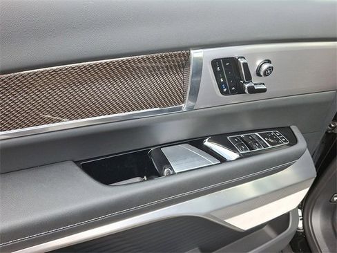 New 2026 Cadillac Vistiq Luxury image 10