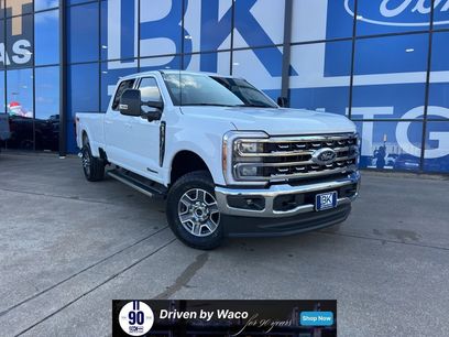 New 2026 Ford F350 Lariat w/ FX4 Off-Road Package