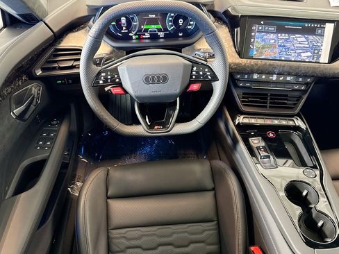 New 2026 Audi RS e-tron GT performance image 19
