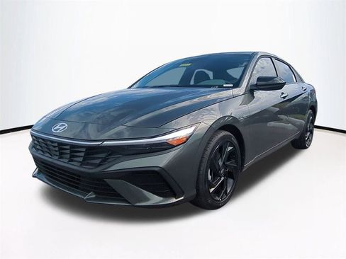 New 2026 Hyundai Elantra Sport FWD image 9