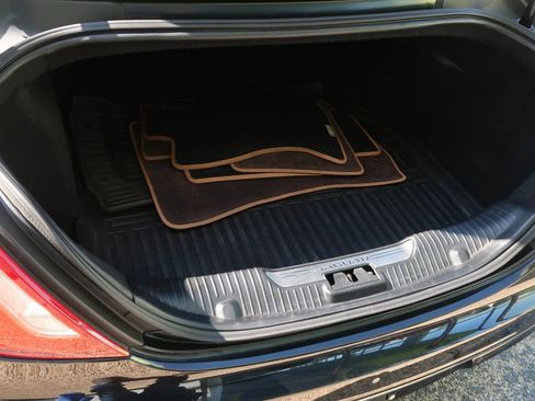 Used 2017 Jaguar XJ L Portfolio image 15