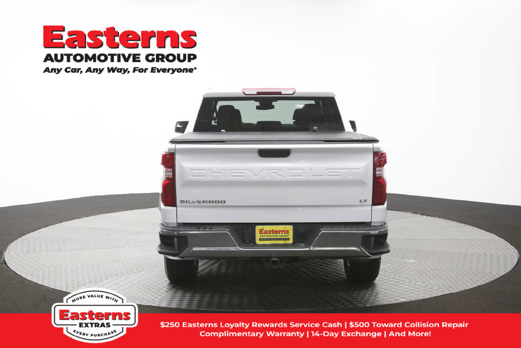 Used 2023 Chevrolet Silverado 1500 LT AWD/4WD image 38