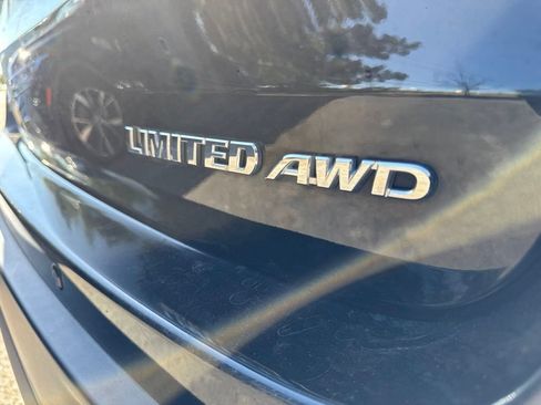 Used 2015 Toyota Highlander Limited AWD/4WD image 7